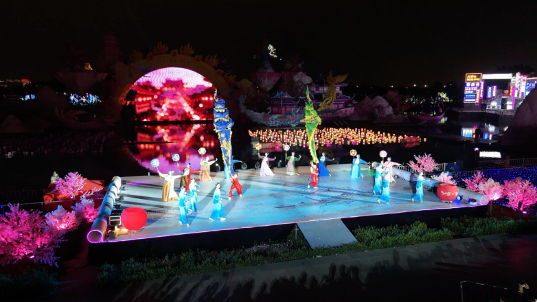 厦门园博苑花灯乐园演绎厦门夜色
